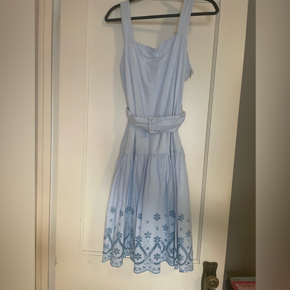 Draper James Embroidered Belted Dress // size 12 - Picture 6 of 10